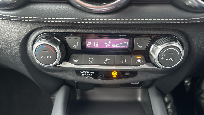 Nissan Juke 1.0 DiG-T 114 Tekna 5dr DCT Petrol Hatchback